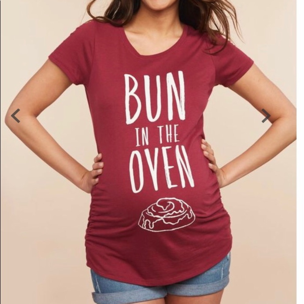 Motherhood graphic tee